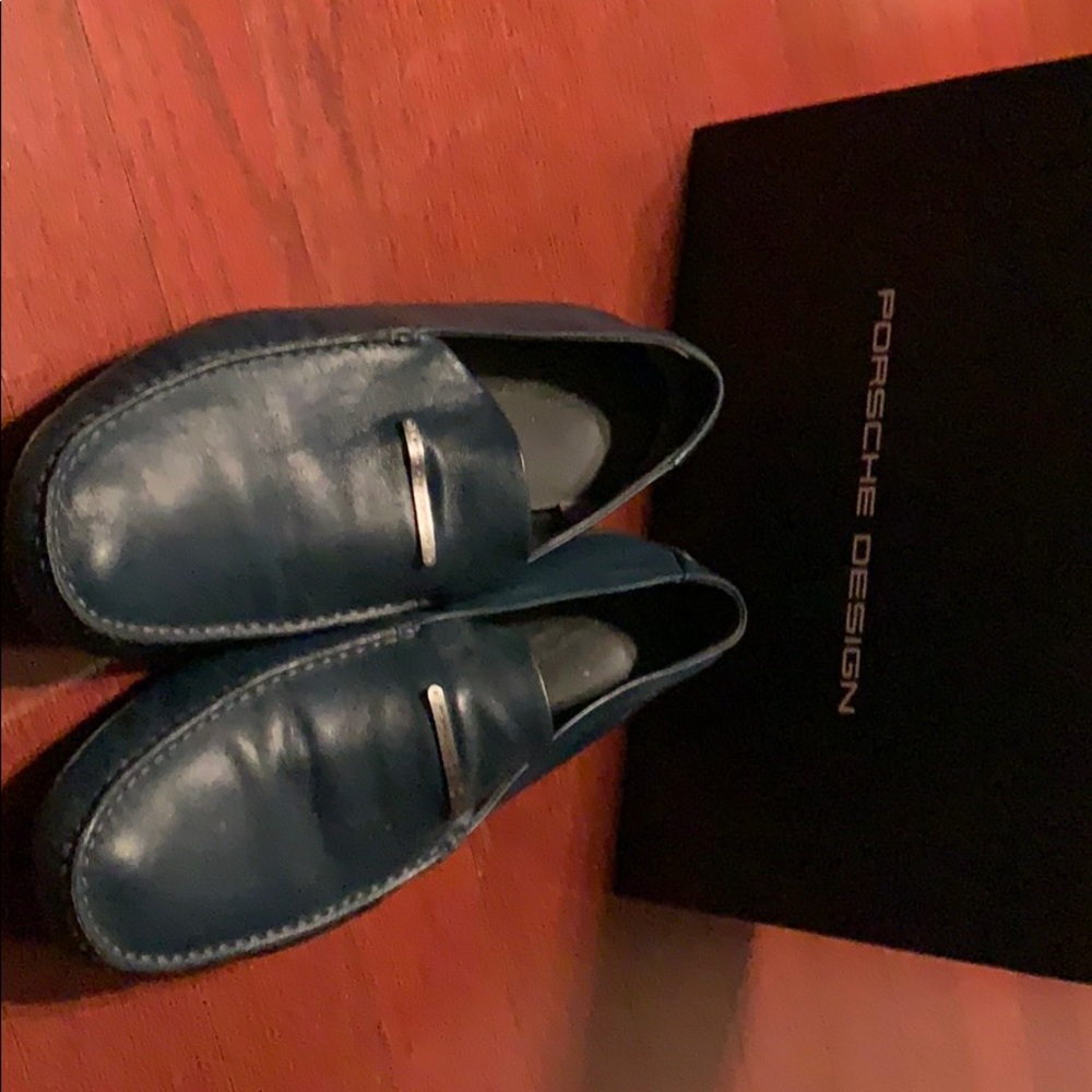 Porsche designs Soft blue leather loafers—so soft!